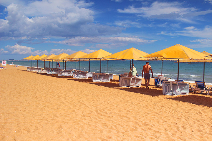 Песчаные пляжи Западного берега Крыма фото 